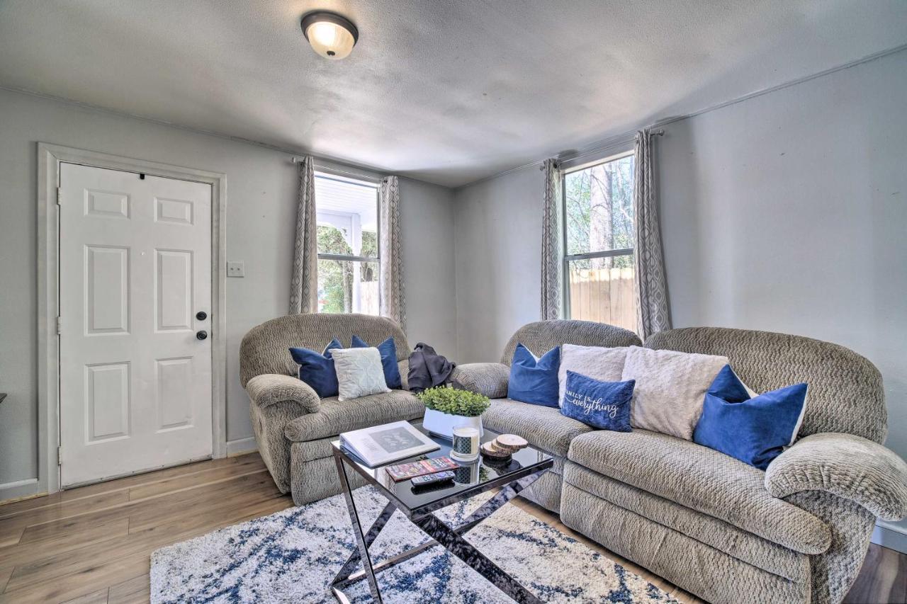 Cozy House With Fenced Yard And Patio! Holiday home Livingston