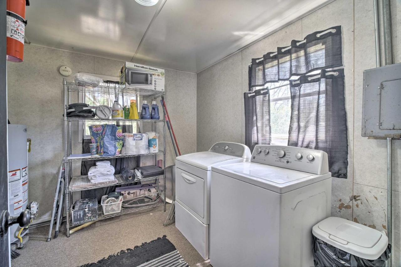 Cozy House With Fenced Yard And Patio! Holiday home